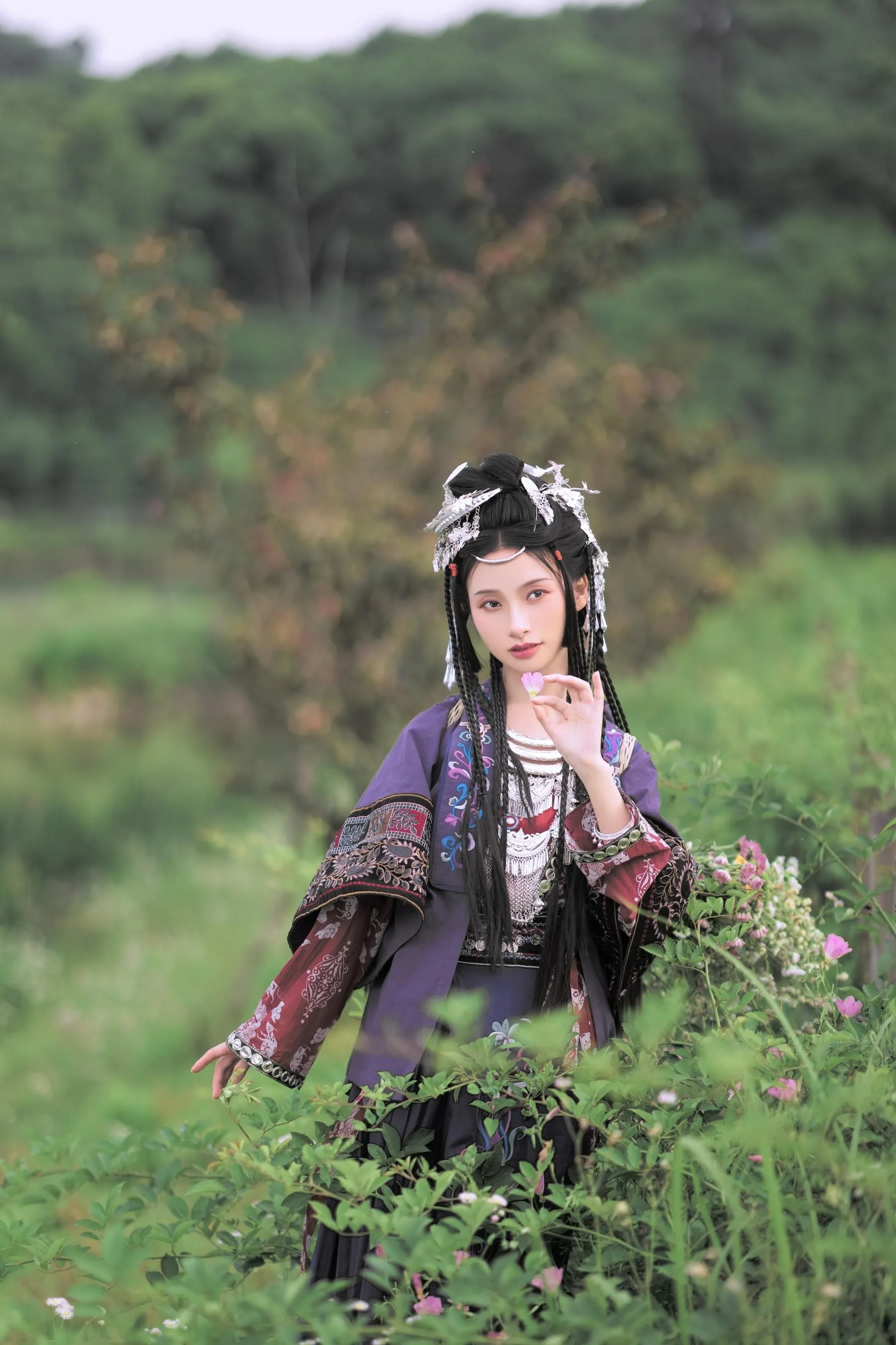 [YITUYU艺图语]2022.08.23 苗疆少女 眸小妖 [42P]插图4